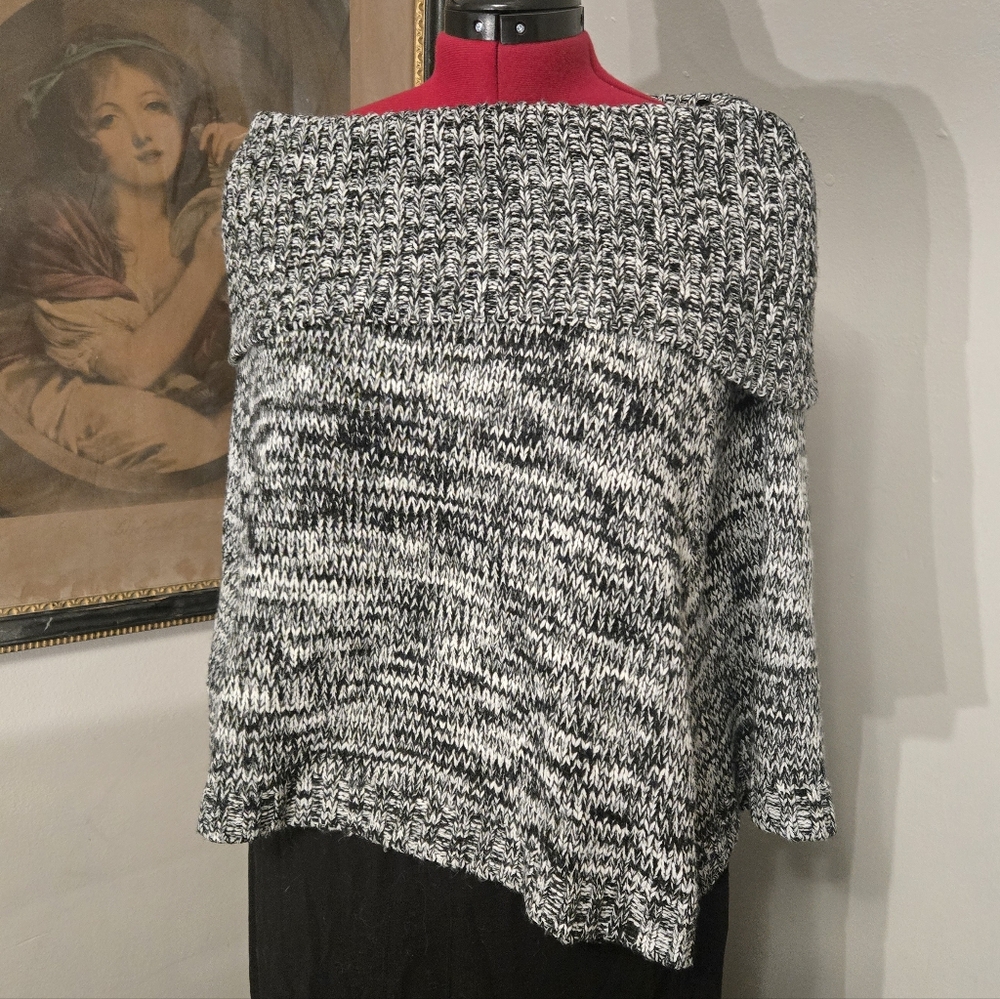 M/L Grey Suzy Shier Knit Poncho with Cowl Neck